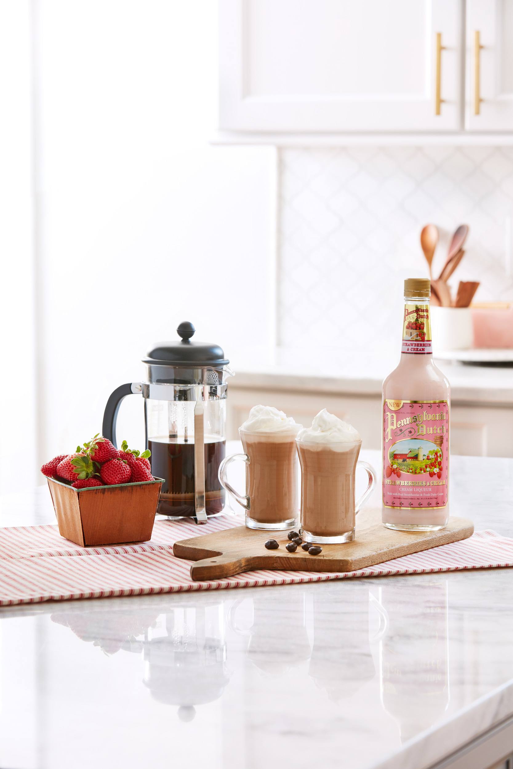 Strawberries & Cream Latte